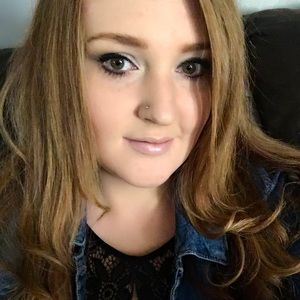 Meet your Posher, Carrissa